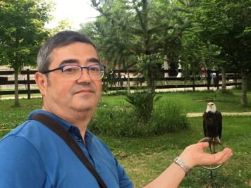 4b458fb6-cd5b-4b76-bbf5-bc4003efa39d